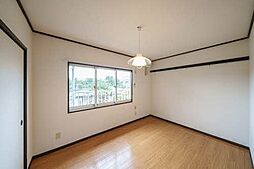 グリーンハイツ桜ヶ丘 202 2階2Kのリビング/ダイニング