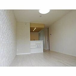 メゾングランデ・Ｓ 203 2階1LDKのリビング/ダイニング