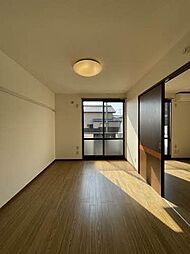 Ｃａｓａ　Ｒｏｍａｉｅ 102 1階3Kのリビング/ダイニング