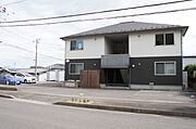 二本松駅よりバス10分 徒歩4分 築12年4ヶ月 2階建の賃貸物件