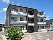 岩代清水駅より徒歩10分 築12年2ヶ月 3階建の賃貸物件