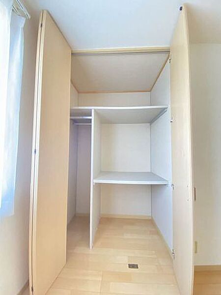 apartment 福島県南相馬市原町区国見町３丁目110-1
地図を見る