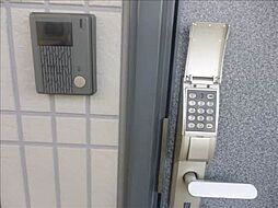 シャーメゾン矢巾　Ｅ 202 2階2Kの室内