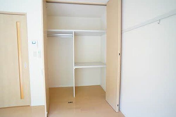 apartment 岩手県釜石市鵜住居町第７地割9-1
鵜住居町の賃貸情報を見る
物件地図