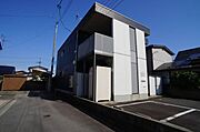 グランドファーム 1階 築18年2ヶ月の賃貸物件