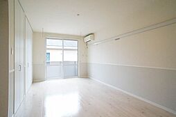 クオレールＳ 202 2階ワンルームのリビング/ダイニング