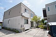 シャーメゾンヴィラ 2階 築15年1ヶ月の賃貸物件