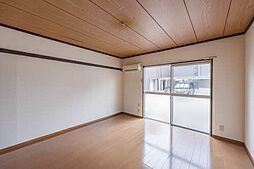 ハウディ・スライブ 105 1階1Kのリビング/ダイニング