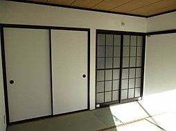 ハウディ・スライブ 103 1階1Kのリビング/ダイニング