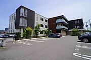 秋田駅よりバス10分 徒歩2分 3階 築8年8ヶ月の賃貸物件