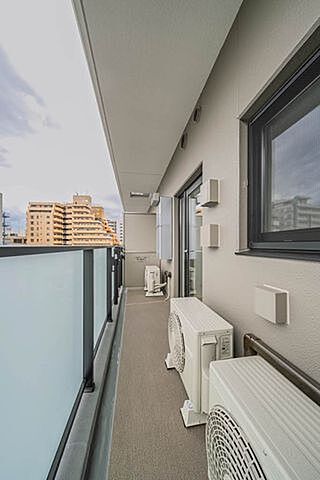 バルコニー
