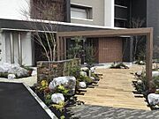 磐田駅よりバス10分 徒歩3分 築4年10ヶ月 3階建の賃貸物件