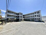 新潟駅より徒歩53分 3階 築18年4ヶ月の賃貸物件