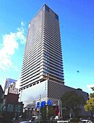 伏見駅より徒歩1分 28階 築8年の賃貸物件