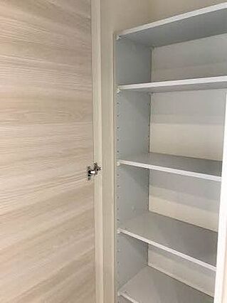 シャーメゾンワンワイズ_内装_9