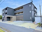 上田駅より徒歩3分 築5年4ヶ月 3階建の賃貸物件