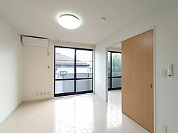 フォーレスオーク B201 2階3DKの室内