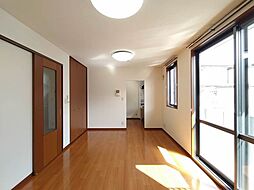 メゾンルミエール A101 1階1LDKの室内