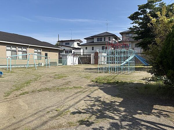 金沢児童遊園 371m