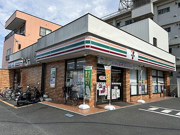 セブンイレブンさいたま大和田2丁目店 330m