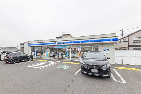 ローソン群馬町棟高店 ■最寄りのコンビニです。公共料金をはじめとするお支払いやチケットの発券、ATMやマルチコピー機の利用にも。24時間営業。駐車場完備。 500m