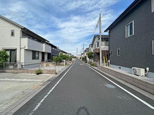 南側前面道路