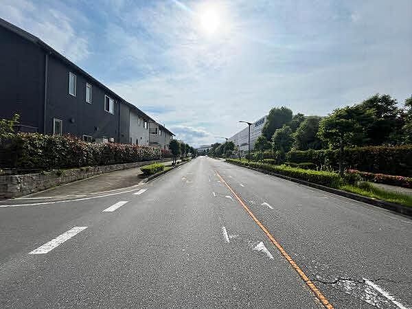 北側前面道路