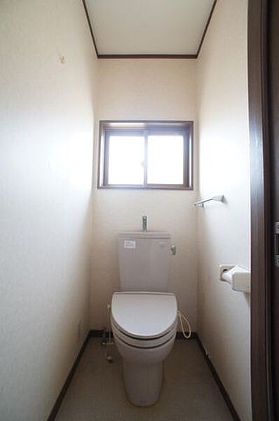 トイレを拡大表示
