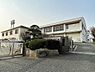 周辺：南中学校 1420m