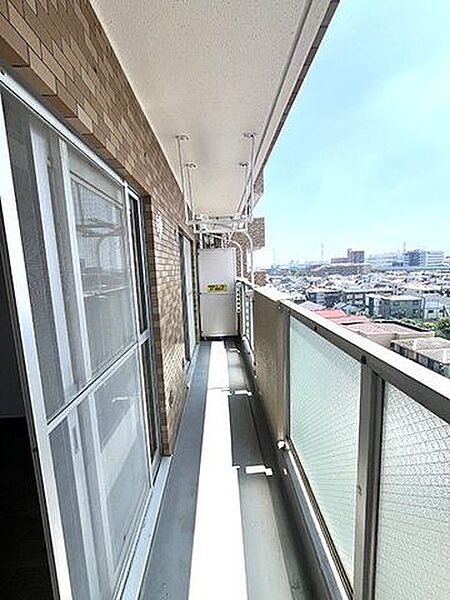 南向きバルコニー　約5.4m2