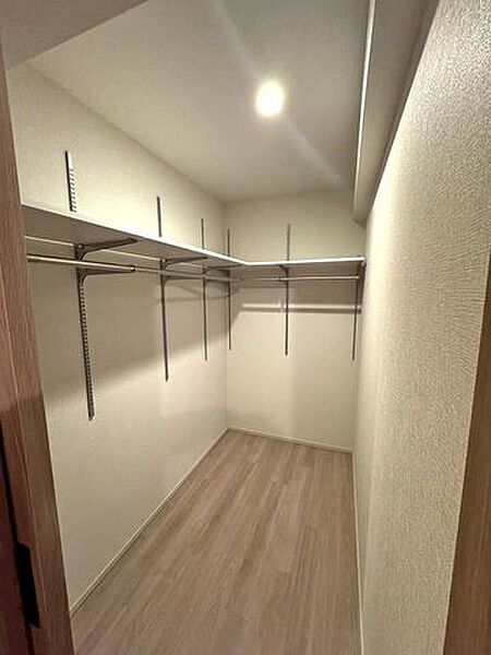 ウォークインクローゼット