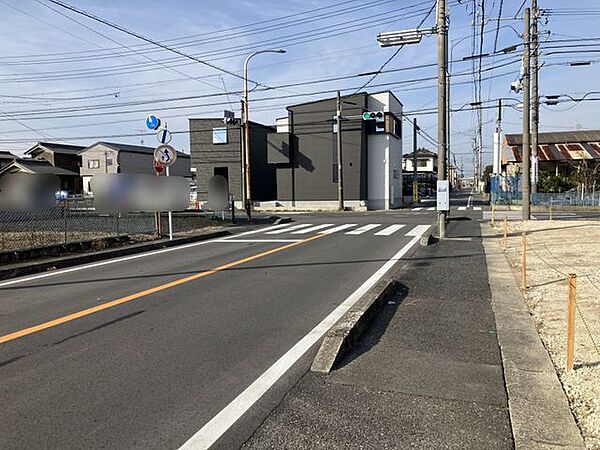 南側前面道路