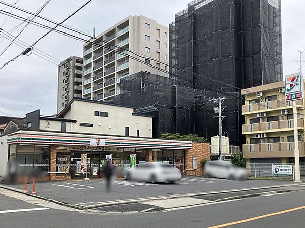 セブンイレブン名古屋駒方町店 400m