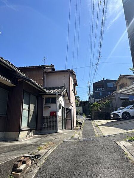 前面道路（北側奥(1)）