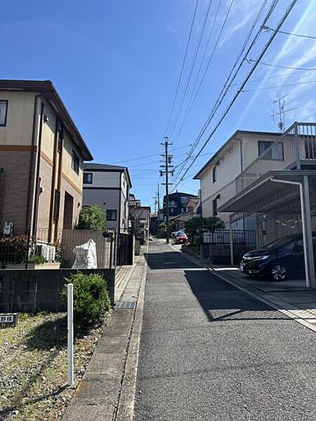 前面道路（北側奥(2)）