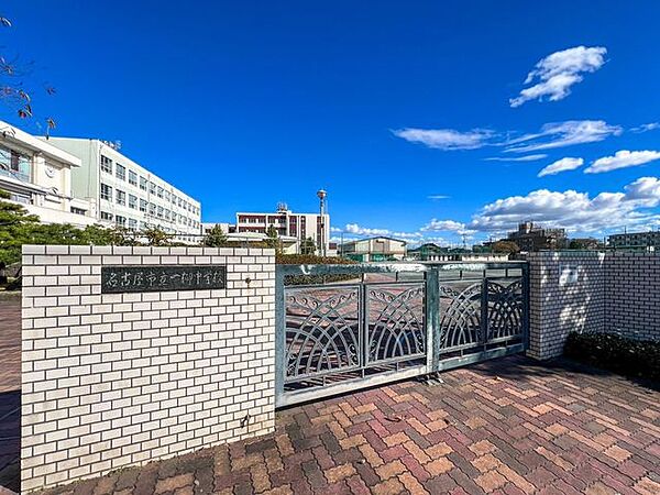 名古屋市立一柳中学校 500m