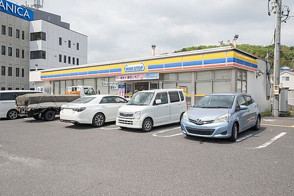 ミニストップ多治見上野町店 徒歩21分。■最寄りのコンビニです。公共料金をはじめとするお支払いやチケットの発券、ATMやマルチコピー機の利用にも。駐車場完備。 1620m