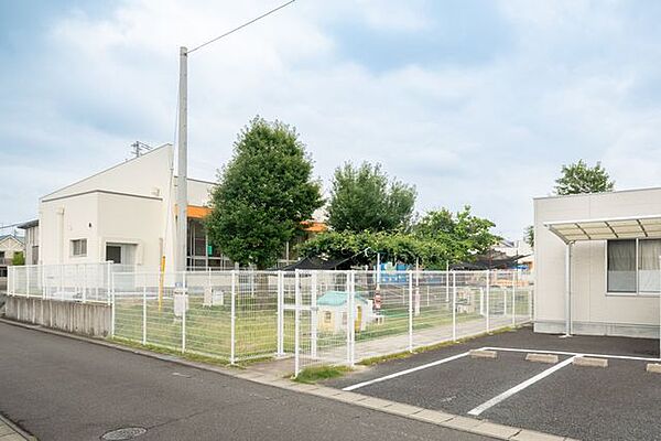 江南市立布袋保育園 徒歩8分。■徒歩8分に位置する保育園で、0歳児（7か月目）から5歳児までを対象としています。広い園庭を備え、子どもたちが思いきり遊びながら関わりを深められる保育環境です。 600m