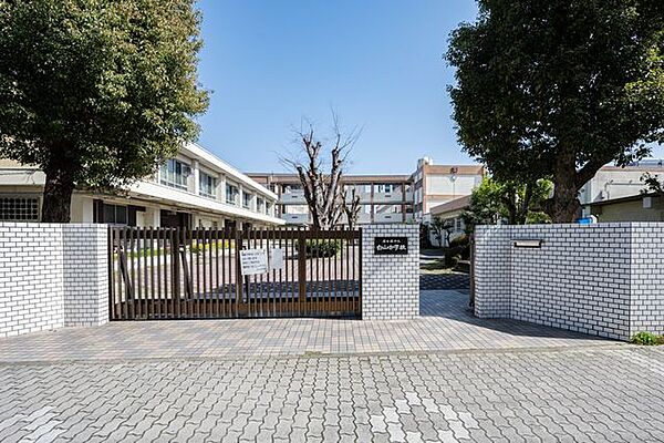 名古屋市立白山中学校 徒歩18分 1410m