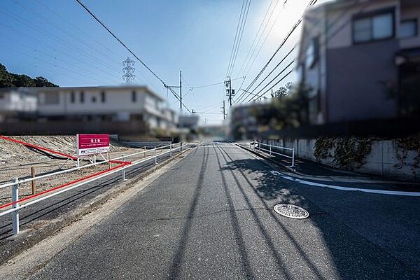 前面道路含む現地写真(1)