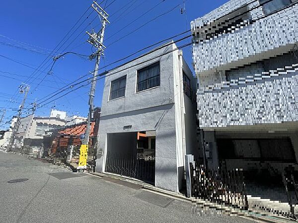 前面道路含む現地写真(1)