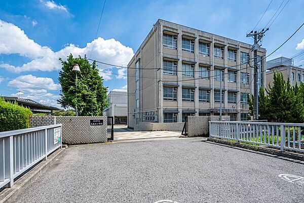名古屋市立大森北小学校 860m
