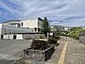 周辺：三好丘中学校 300m