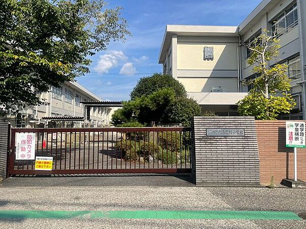 豊田市立寿恵野小学校 1600m