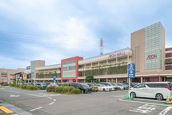 イオン大高店 徒歩34分。 2660m