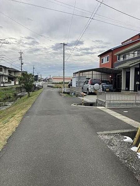東側から撮影