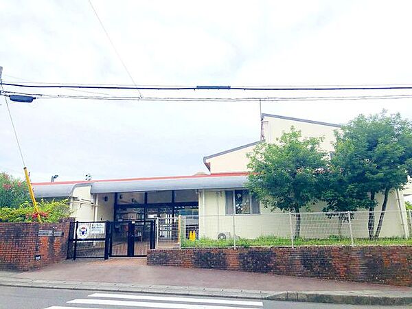静岡市立東豊田中央こども園 徒歩17分。 1330m