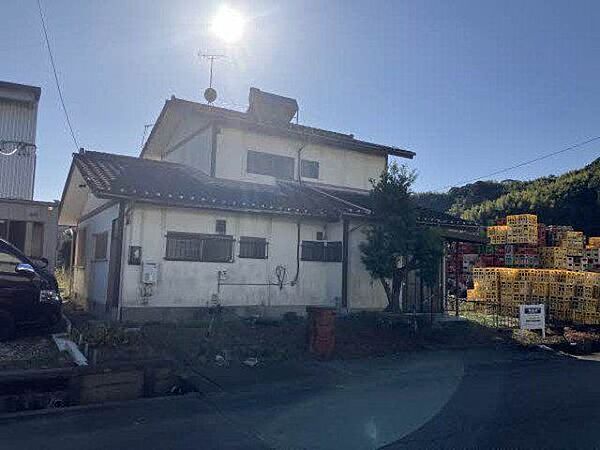 北東側より撮影