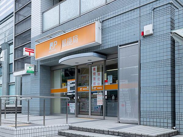 静岡駅南口郵便局 徒歩10分。静岡駅南口より徒歩3分の郵便局です。ゆうちょＡＴＭや荷物の発送に。 770m