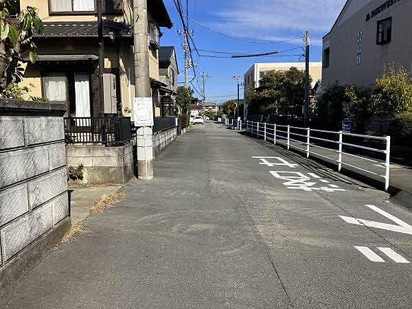 南側より